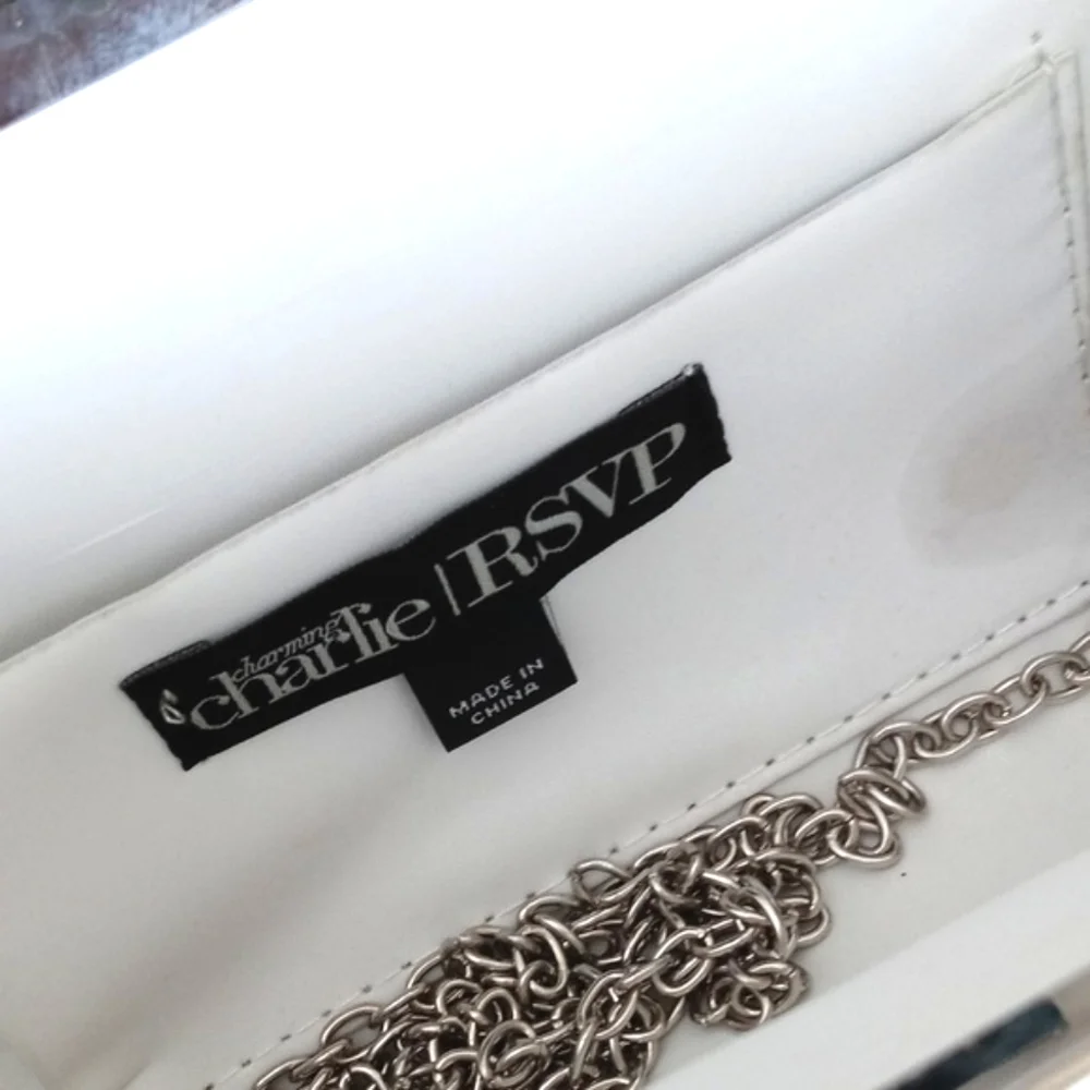 Vintage Art Deco Style White Satin Criss Cross Clutch with Hidden Chain - Picture 10 of 16